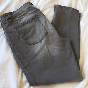 WHITE HOUSE BLACK MARKET grey Stretchy jeans